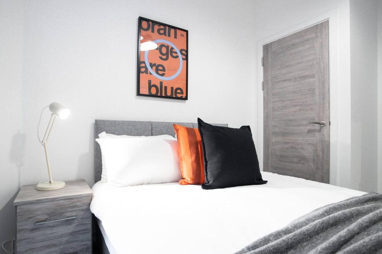 Bayard Apartments - 2 Bed Apartment Contractors Welcome Peterborough Eksteriør billede